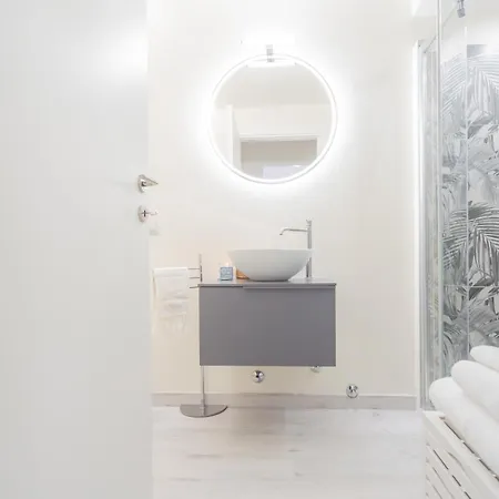 Grey Apartament Cernobbio